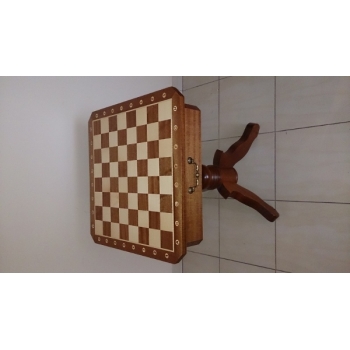 Chess table (without pieces) / total height: 74 cm